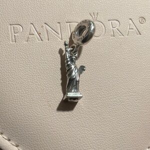Pandora Statue of Liberty charm